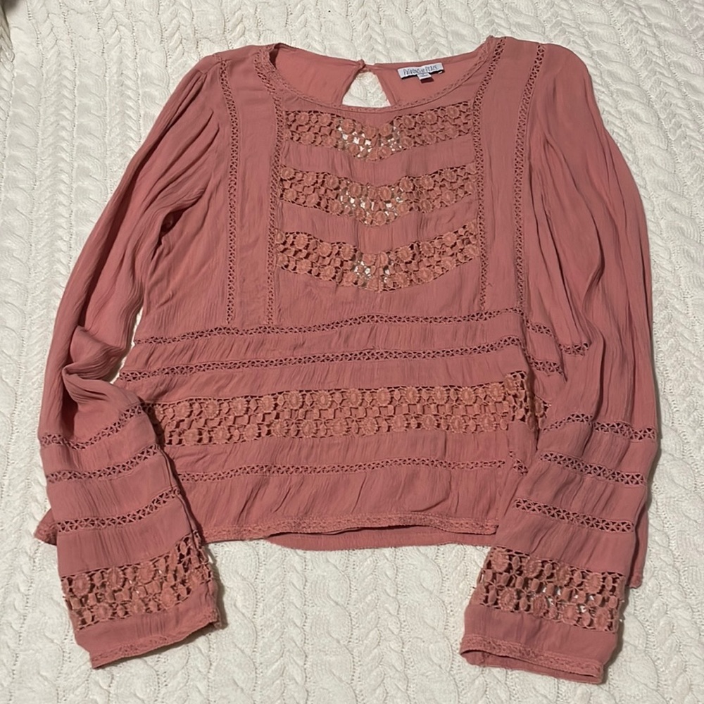 Long sleeve shirt